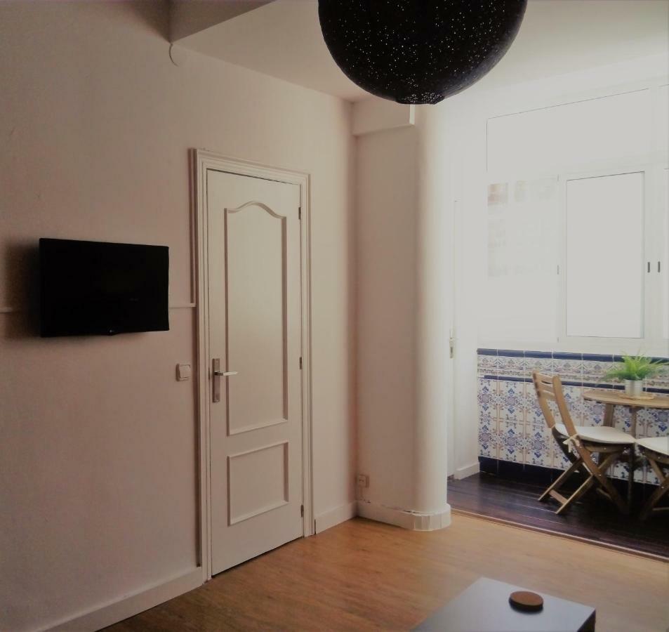 Apartamento La Roqueta completo en pleno centro Valencia Exterior foto